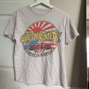 ❤️Brandy Melville❤️Vintage Aerosmith graphic tee